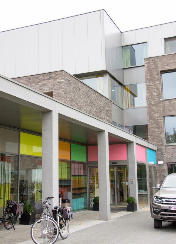 1111_1452_09